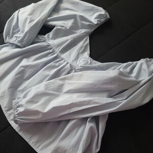 Banana Republic baby blue crop top size M